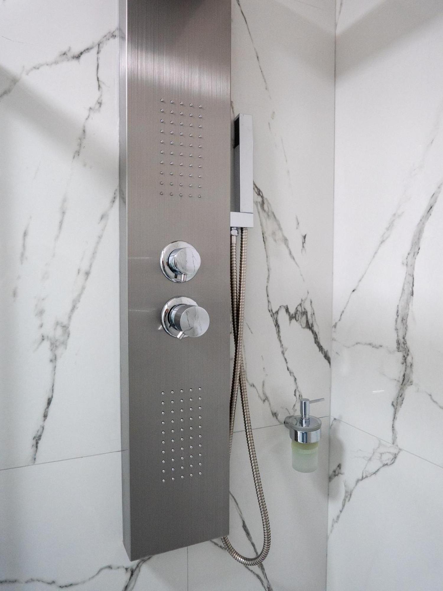 Alto Apartment ローマ エクステリア 写真